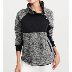 Abercrombie & Fitch Quilted Fleece Pullover